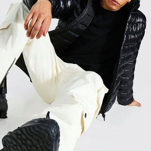 Vente en gros 2024 Veste bouffante décontractée à fermeture éclair pour hommes, manteaux rembourrés chauds d'hiver avec logo personnalisé, service OEM - Product Image 4