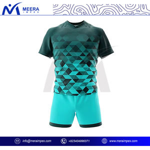 Ensemble d'uniformes de rugby personnalisables comprenant des chaussettes courtes en jersey léger et respirant pour un confort personnalisé pour votre équipe - Product Image 2