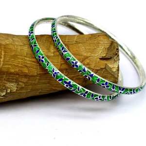 Brazalete de Latón con Diseño Tradicional, Chapado en Oro, Hecho a Mano, Obra de Arte, Joyería para Mujer, Accesorios - Product Image 2