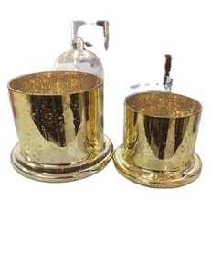 Porte-bougie en verre avec couvercle en verre doré - Product Image 2