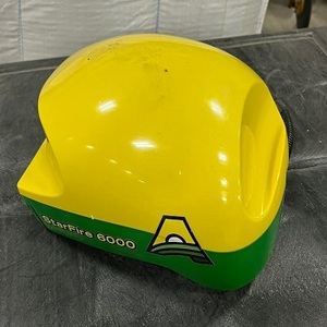 Used Johnn Deer-re StarFire 3000 GPS Receiver with SF1 Signal for Farming Guidance - Product Image 3