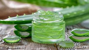 Huile de transporteur en vrac pressée à froid certifiée biologique 100% Pure Aloe Vera Gel - Product Image 5
