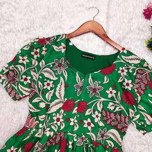 ชุดแม็กซี่เดรสเร่ร่อนสำหรับผู้หญิงลายชนเผ่าโบราณทรงเอพอดีกับแขนพองขี้เล่น - Product Image 6