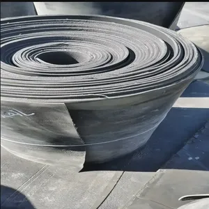 Tela de nailon de calidad de cinta transportadora de goma de venta caliente con alta densidad hecha de materiales reciclados - Product Image 4