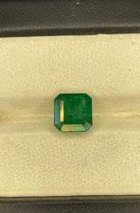 Gema de Esmeralda Verde Natural con Corte Octogonal. Esmeralda para Anillo. 8MM. - Product Image 2