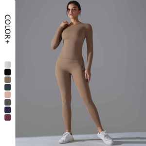 Ensemble de débardeurs et leggings Gymwear personnalisés pour femmes ensemble deux pièces de fitness vêtements de sport OEM vêtements d'entraînement respirants - Product Image 6