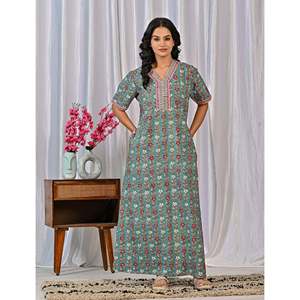 Robe de nuit décontractée en coton imprimé à la main, motif floral, boutonnée, tissée douce, idéale pour l'été, les brunches et les demoiselles d'honneur - Product Image 3