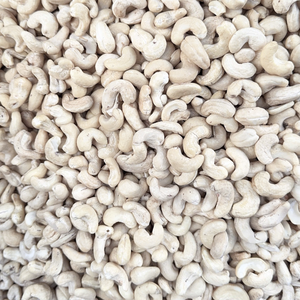 Fabrication en gros Vietnam cajou brut W180 W240 qualité Santigo Vietnam usine en gros exporté vers l'UE, Moyen-Orient - Product Image 1
