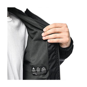 เสื้อแจ็คเก็ตผ้าแคนวาสบุผ้านวมสำหรับผู้ชายแบบ OEM สั่งทำพิเศษ ระบายอากาศได้ดี กันลม มีซิปแบบตั้ง ปิดได้ง่าย จัดส่งรวดเร็ว เหมาะสำหรับวิ่งกลางแจ้ง ฤดูหนาว สวมใส่สบายๆ - Product Image 4