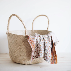 Wholesale Handwoven <b>Seagrass</b> Floor <b>Basket</b> with Handles Artisan Made in Vietnam for Storing Toys Books Magazines - Product Image 5