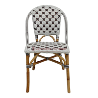 Ensemble de chaises de salle à manger d'extérieur en rotin synthétique naturel de qualité supérieure pour villa, parc, hôpital, résistant à l'eau