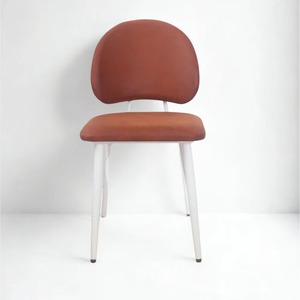 Chaise de salle à manger NOVA moderne rembourrée avec pieds en métal, dossier ergonomique, siège en tissu de luxe pour usage domestique et commercial Premium! - Product Image 4