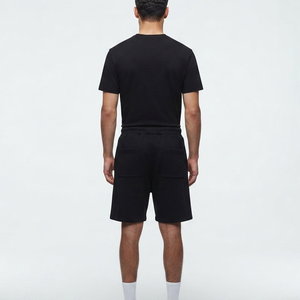 Conjunto de 2 Piezas para Hombre, Verano, Camiseta Negra de Algodón, Pantalones Cortos con Cintura Elástica, Diseño Minimalista Ligero y Transpirable, Cuello Redondo - Product Image 2