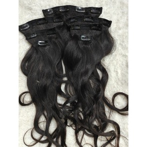 Extensiones de cabello de clip reutilizables que mantienen su brillo y suavidad después de múltiples usos que ofrecen una manera simple de mejorar la longitud - Product Image 4