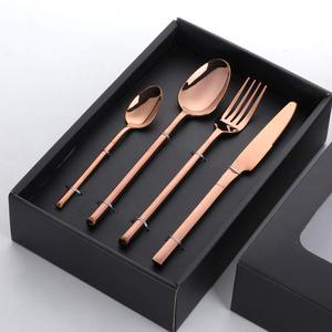 Ensemble de 4 couverts en acier inoxydable Idéal pour la cuisine Cadeaux de table Couverts enduits de couleur cuivre ronds à long manche Meilleurs prix - Product Image 1