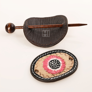 Pasador para el Cabello de Cuero Vacuno Hecho a Mano, Accesorio para el Cabello de Mujer - Product Image 2