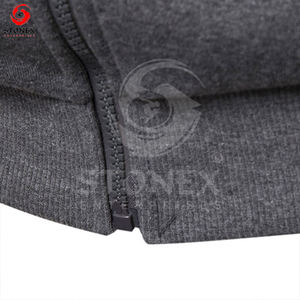 เสื้อฮู้ดซิปผ้าฟลีซคอตตอน 100% คุณภาพสูงสำหรับทุกเพศ ปี 2023 ลายเรียบ พร้อมโลโก้และซับในแบบกำหนดเองสำหรับฤดูหนาว - Product Image 5