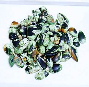 Magnifique cabochon en chalcédoine chromée naturelle, forme mixte, pierre précieuse de qualité supérieure, tailles personnalisables pour la vente en gros de pendentifs - Product Image 4