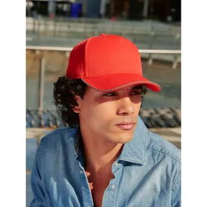 Sustainable Reflect-S <b>Hat</b> Accessories for Effective Merchandising - Product Image 1