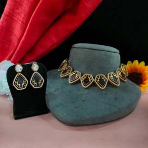 ชุดสร้อยคอเพทายและเพชรมอยส์ซอไนต์ที่สวยงามสำหรับผู้หญิงที่งดงามเหนือกาลเวลาพร้อมประกายเพชรการจัดแฟชั่น - Product Image 3