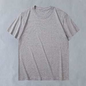 Camiseta clásica de algodón 100% algodón suave algodón | Camiseta de algodón con logotipo personalizado | Camiseta informal unisex de alta calidad - Product Image 1