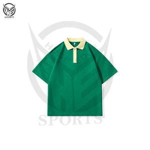 Vente en gros de polos personnalisés pour hommes avec broderie à col rigide et tissu tricoté à motif solide à bas prix - Product Image 3