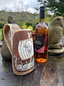 Taza Vikinga de Cuerno Multicolor Pulido de Alta Calidad y Durabilidad, Diseño Moderno SHAAD HANDICRAFT para Regalos Empresariales, Precio al por Mayor - Product Image 6
