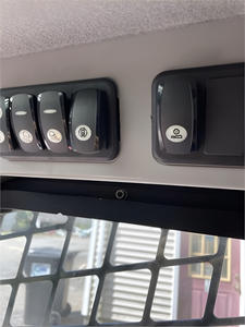 Asequible Caterpillar 242D Ruedas Skid Steer Certificación CE EPA Totalmente hidráulico Listo para enviar Cargador Skid Steer - Product Image 4