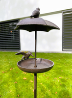 Bain d'oiseaux grand en fonte Mangeoire à oiseaux en métal Ornement de jardin Fontaine d'arrosage Bain d'oiseaux décoratif pour pelouse