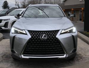 Lexus UX 250h 2023 USADO EN EXCELENTES CONDICIONES - Product Image 1