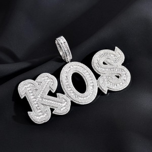 จี้เพชรโมอิสซาไนต์แบบ Iced Out สั่งทำตามชื่อตัวอักษร VVS  ความเงางามสูง  ทำจากเงินแท้ 925  สำหรับผู้ชายและผู้หญิง - Product Image 5