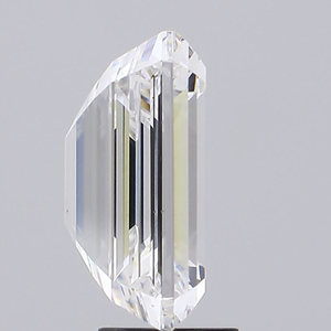 Diamante Rising Diamond de 7.11 Ct, Corte Esmeralda, Cultivado en Laboratorio, Color E, Claridad VS1, Perforado con Láser, Certificado IGI para Joyería - Product Image 6