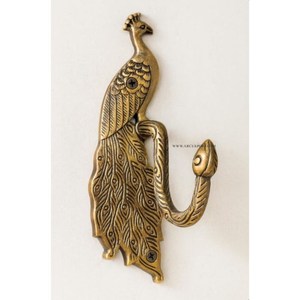 Porte-serviettes décoratif en métal, boîte à mouchoirs à prix abordable, boîte à mouchoirs moderne, nouveau récipient décoratif pour la maison, couleur or - Product Image 5