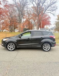 SUV Ford Escape 2014 d'occasion en excellent état, transmission automatique 6 vitesses, 240 CV, feux LED, prêt à la vente - Product Image 4