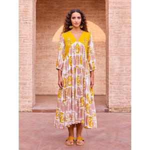 Vestido Maxi Elegante con Mangas Abullonadas y Estampado Floral, Estilo Bohemio, Largo hasta el Suelo, en Modal - Product Image 1