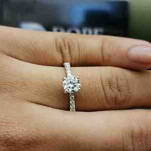 Bague Solitaire en Moissanite Créée en Laboratoire, Plaqué Or 14 carats, Acier Inoxydable, Certifiée IGI – Cadeau Tendance pour Mariage et Fiançailles - Product Image 6