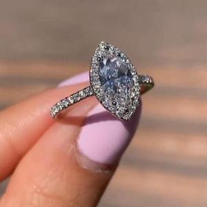 Anillo de Diamante Moissanita de Plata 925 de Exportador Indio para Compromiso o Joyería Fina Única y Brillante para Mujer al Mejor Precio - Product Image 4