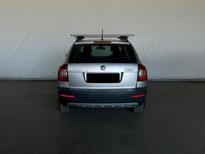 2013 Octavia Scout II (A5) รุ่นปรับโฉม ไมล์น้อย เครื่องยนต์สมบูรณ์ ระบบเกียร์อัตโนมัติ หลังคาพาโนรามา ไฟหน้า LED - Product Image 3