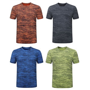 Nouveauté T-shirt personnalisé pour hommes Fabricant de haute qualité T-shirt en coton pour hommes Vente en gros T-shirt avec logo personnalisé pour hommes Vêtements à sublimation - Product Image 3