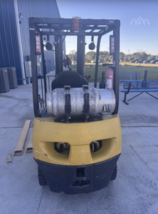 Oferta Exclusiva de Subasta para Montacargas Neumáticos FG18HTU-20 de 2013 con Capacidad de Carga de 3,900 LB - Product Image 4