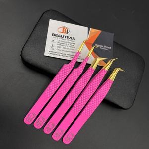 Pince à épiler à pointe en fibre d'or rose Marque privée Acier durable Testé à la main Pince à épiler à forte adhérence - Product Image 6