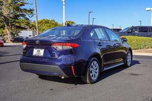 Toyota Corolla LE FWD 2022 - Product Image 5