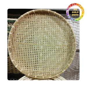 Bandeja redonda de bambú tejido | Marco resistente, ideal para cocinas y hogares de estilo tropical | Origen de Vietnam - Product Image 1