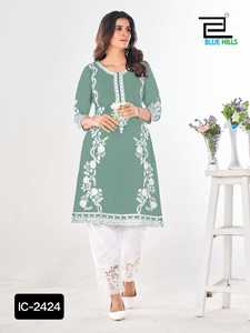 Las mujeres más hermosas usan Kurtis de diseñador con conjunto de pantalón Fabricación india y precio al por mayor Ropa y traje tradicionales - Product Image 3