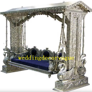 Stylish Iron Jhoola <b>Swing</b> for Balcony and Patio Use - Product Image 6