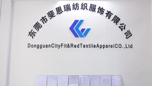 شورتات عصرية بطول الركبة بتصميم أوروبي وأمريكي مع رباط وشعار مطبوع مخصص - Product Image 3