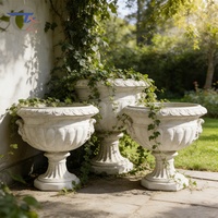 Pots à fleurs en GRC de style européen classique, sculptés, pour l'aménagement paysager extérieur, pots à fleurs carrés, directement de l'usine