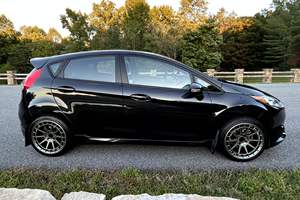 FORD FIESTA ST d'occasion 2014, conduite à gauche/droite - Product Image 4