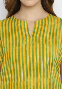 ชุดเสื้อผ้า2ชิ้นของเด็กผู้หญิง,กางเกงขาสั้นลำลองเซ็กซี่พิมพ์ลายระเบิดใหม่ฤดูร้อน - Product Image 2