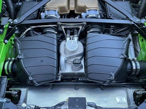 Lamborghini Huracán STO 2023 Certificado, Limpio y en Buen Estado - Product Image 3